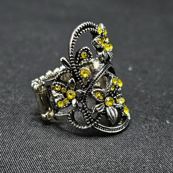 🌼'Bouquet Toss' Yellow Silver Floral Stretch Ring - Paparazzi🌼 - Picture 6 of 9